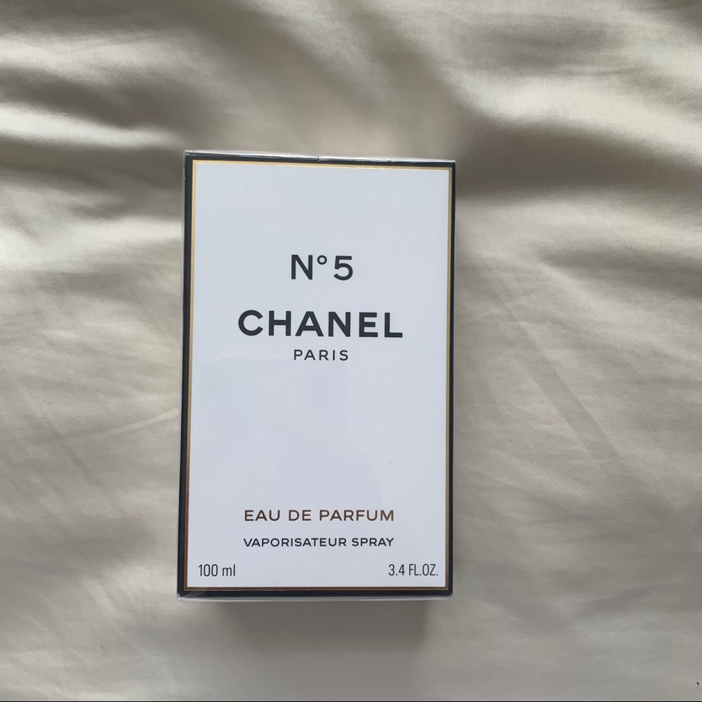 N° 5 Chanel Paris